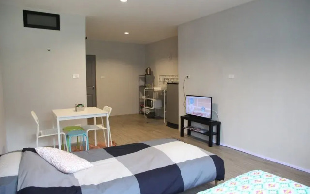 PM Residence The Cozy Room