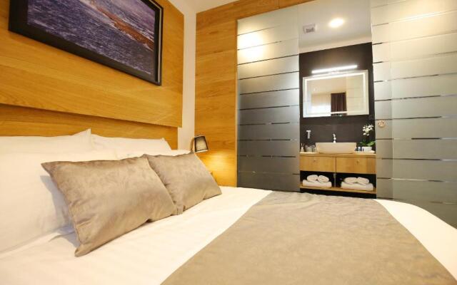Rooms Bura i Jugo
