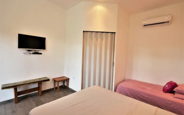 Boom Shiva Boutique Hotel & Restaurant