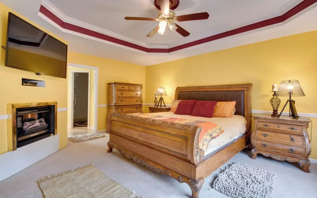 Douglasville Lake Home w/ Private Pool + Gazebo!