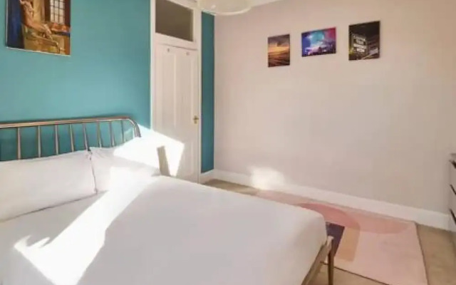 Host Stay Westbrook Road