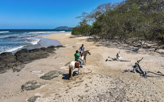 Hacienda Pinilla Vacation Rentals