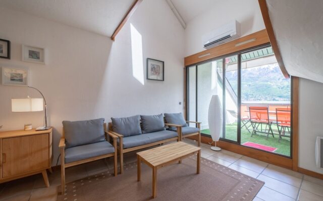 Les Jardins du Lac Private Duplex