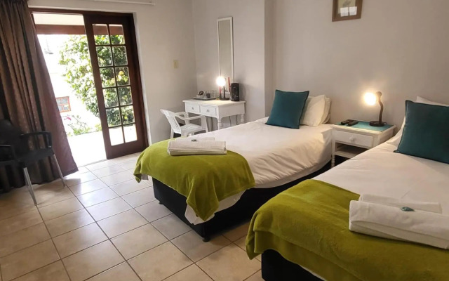 Lake Pleasant Living