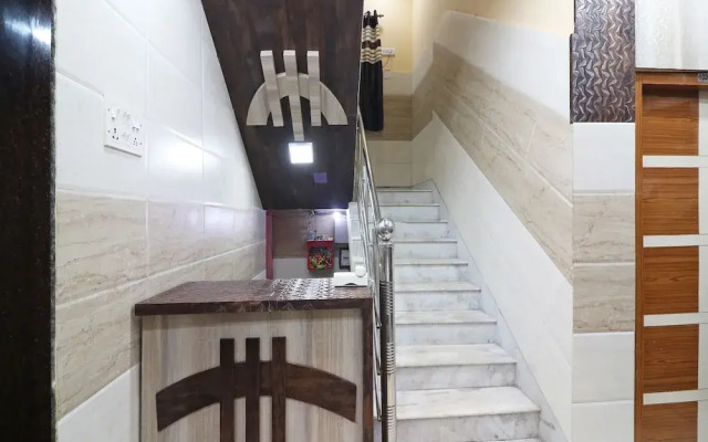 OYO 6897 Trivedi Tower