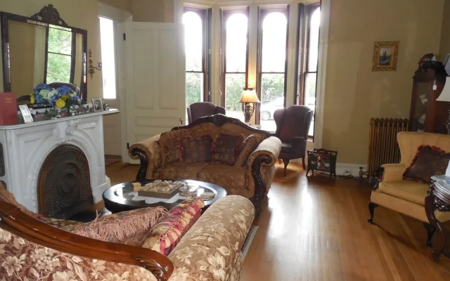 The Proctor Mansion Inn