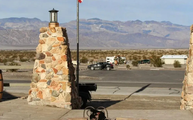 Stovepipe Wells Village Hotel - Inside The Park