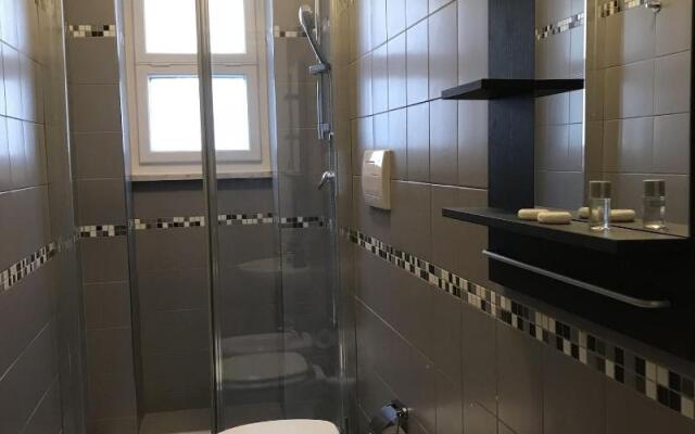 B&B Salerno Center