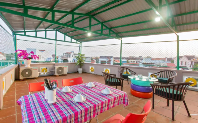 Light Sky Homestay
