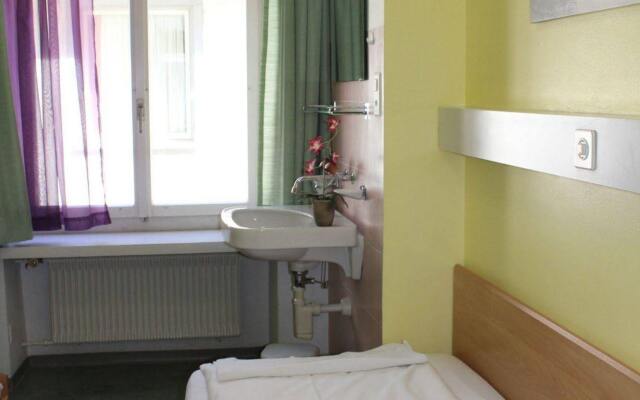 Hotel Zak - Hostel