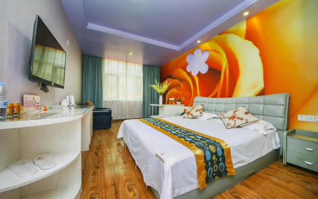 Renqiu Yueheng Business Express Hotel