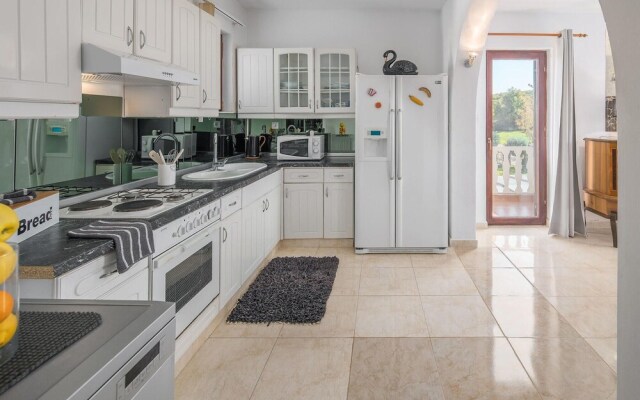 Awesome Home in Labin With 4 Bedrooms and Outdoor Swimming Pool