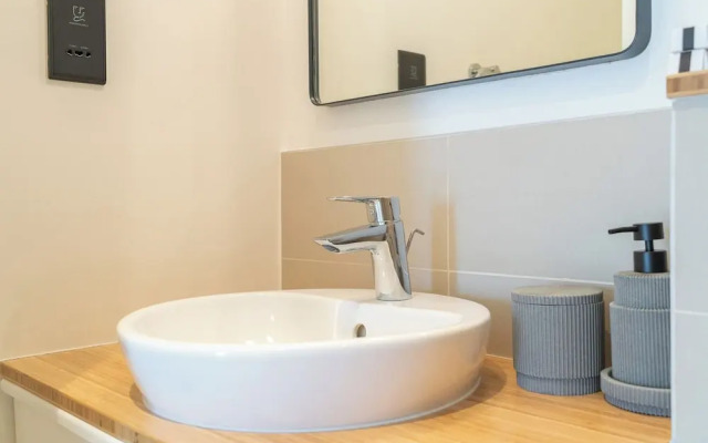 Cozy 2BD Work in Style Dubai Hills