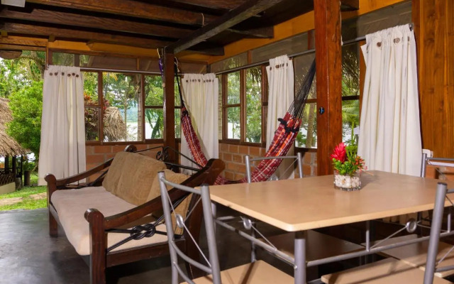 Las Jawas Lodge