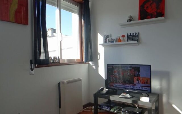 Alegria Apartment Downtown Porto, 2- 5 pax