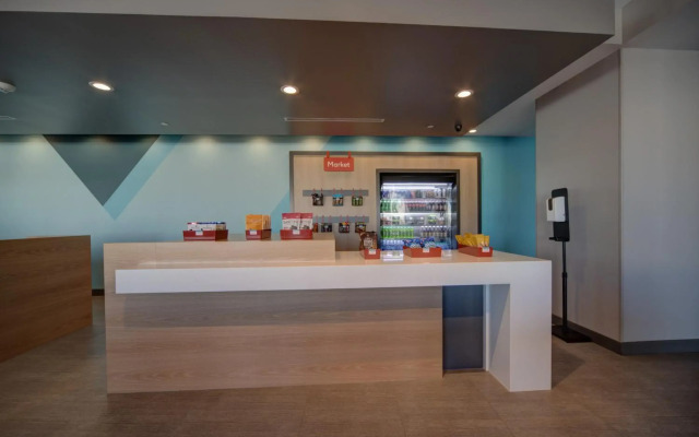 Avid Hotel Yukon by IHG