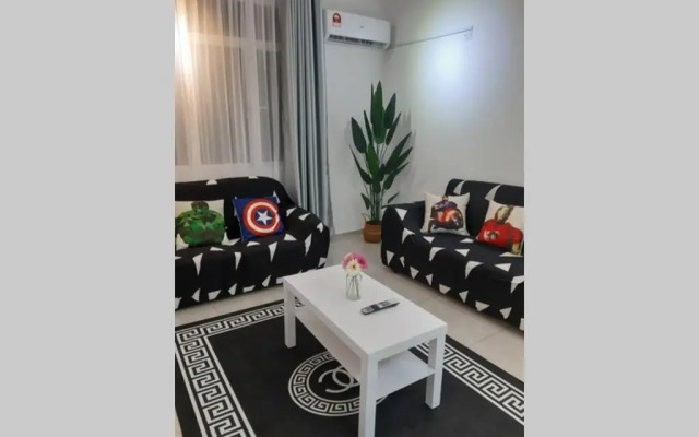 Avengers Homestay @ KLIA + FREE Wifi & Netflix