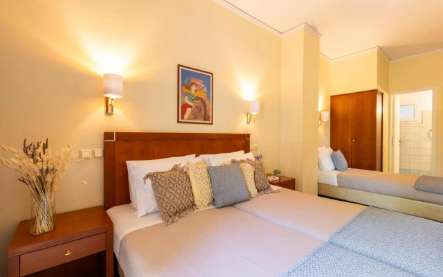 Marina Hotel 