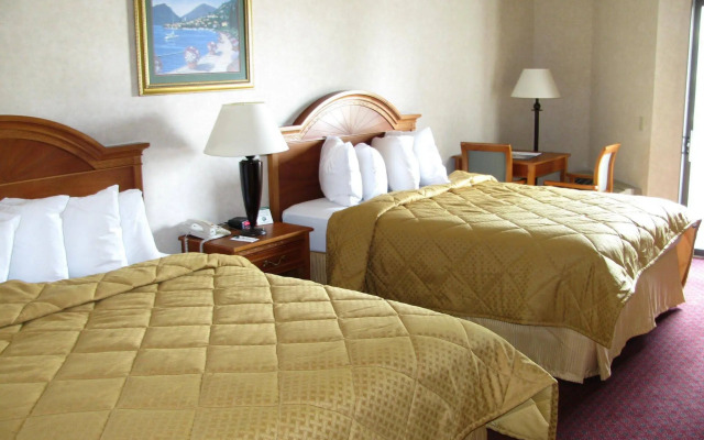 Comfort Inn & Suites Irvine Spectrum