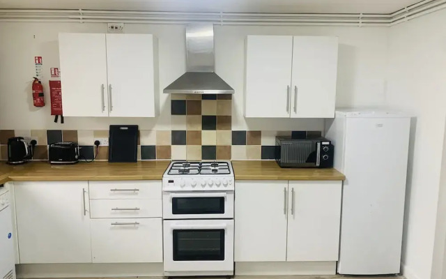Impeccable 3 bed House in Brentwood