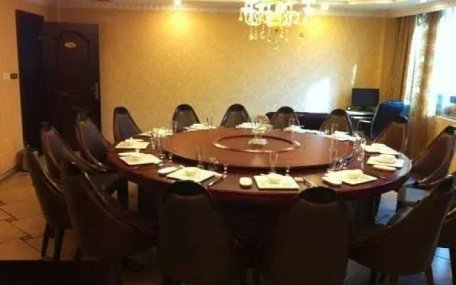 Xingyi City Full House Wenzhou Hotel
