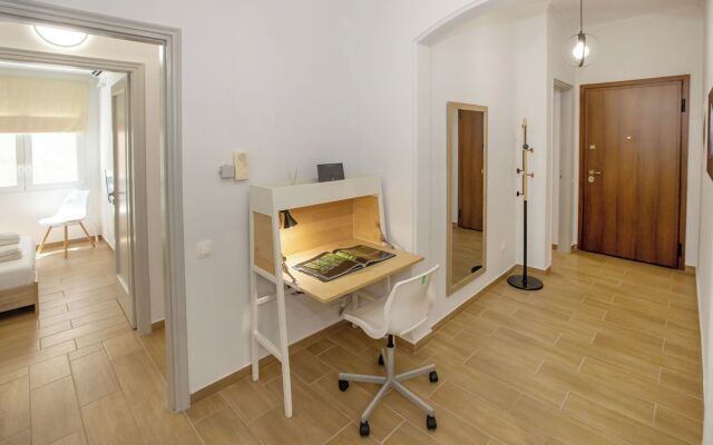 Beautiful apt near the sea by GHH