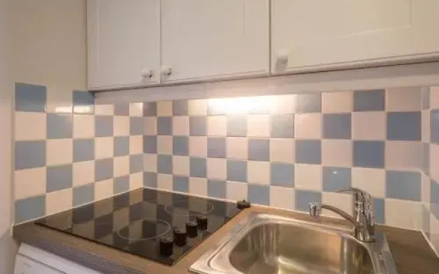 Pierre & Vacances Hotel Du Golf De Pont Royal En Provence