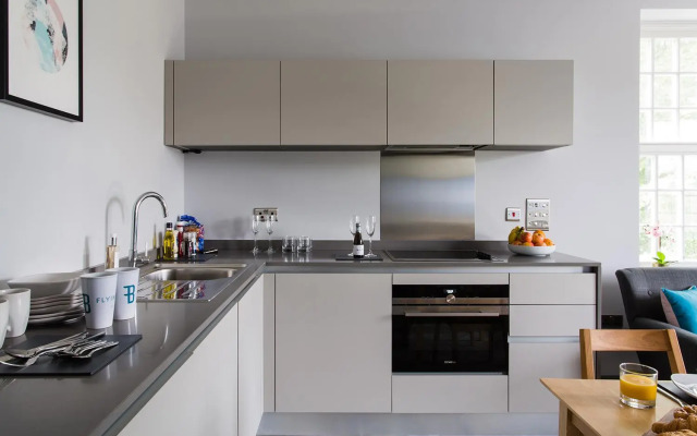 Farnborough Boutique Apartments By Flying Butler