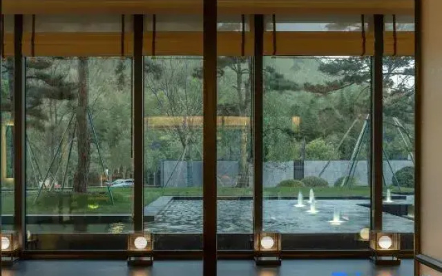 Jiayiyibo Jinling Plaza Moganshan China