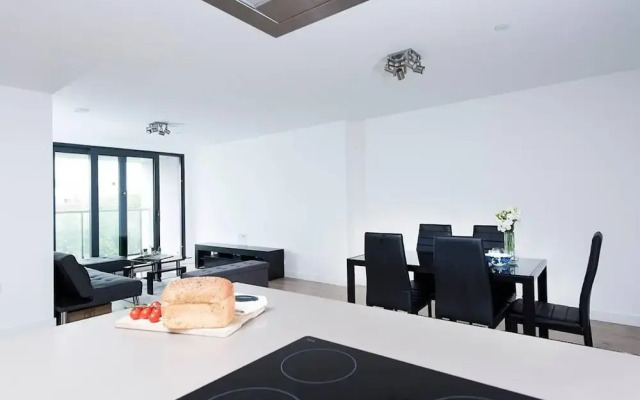 Stunning Contemporary 2br Apartment!