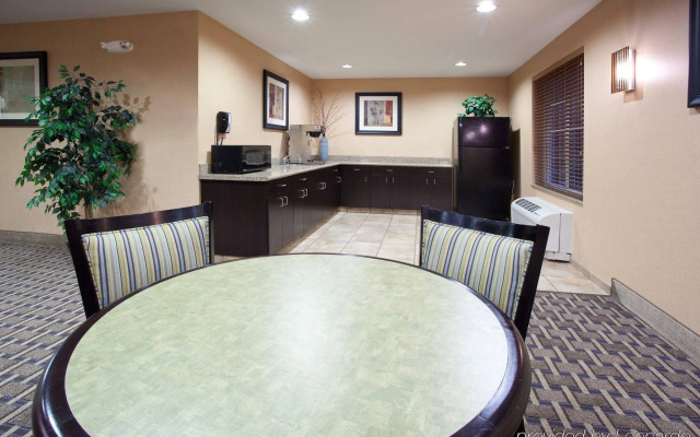 Candlewood Suites Loveland by IHG
