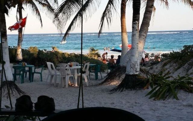 Playa Las Palmas Glamping Tulum