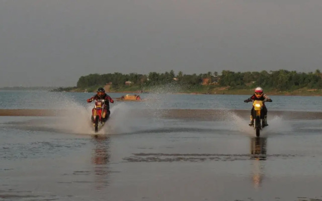 Rajabori Villas