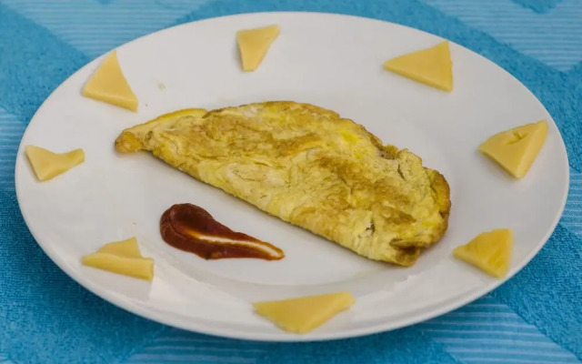 Modern and Central With Private Roof Deck