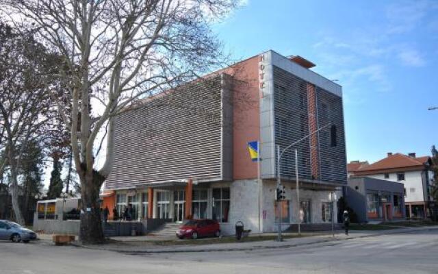 Hotel Lukavac