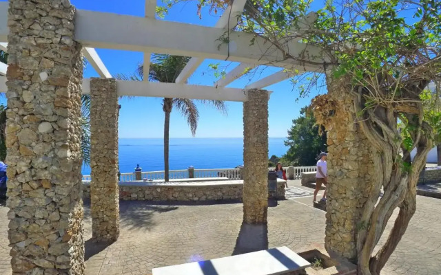 R795 - Capistrano Playa 610