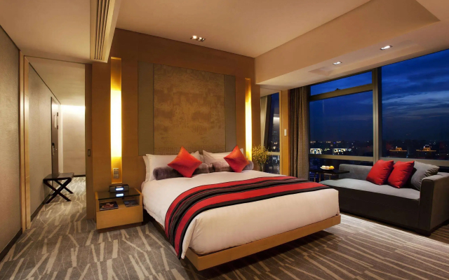 The Longemont Hotel Shanghai