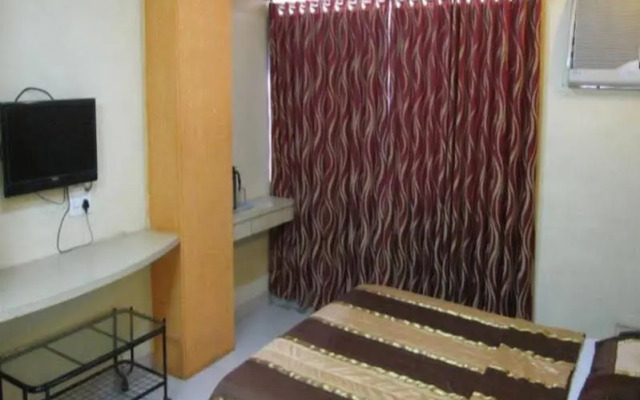 FabHotel Rajdhani I