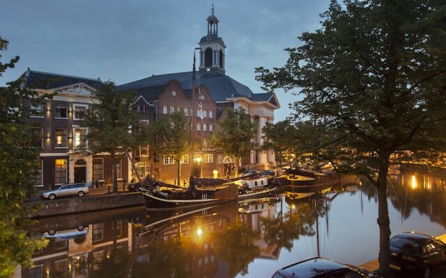 Studio in Canal Villa in the Old Centre Schiedam