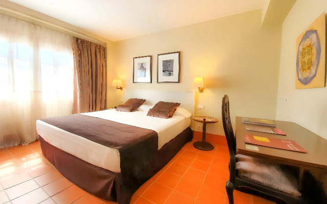 Hotel San Antonio El Real