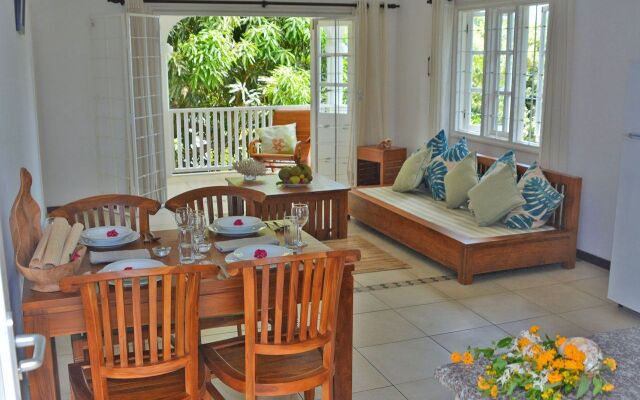 Petit Baie Chalets