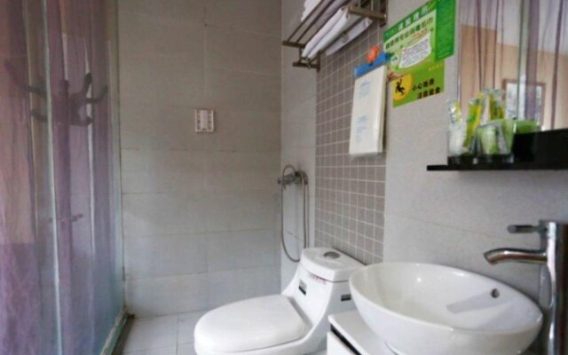 Mianyang Santai Nanhe Business Inn