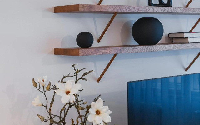 Sophisticated Apartment in Vinohrady by Prague Days