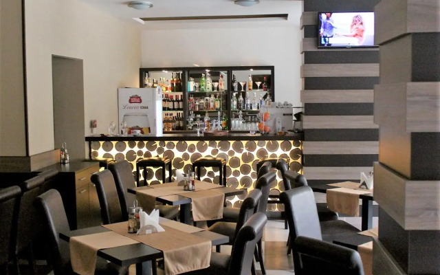 Borovets Green Hotel