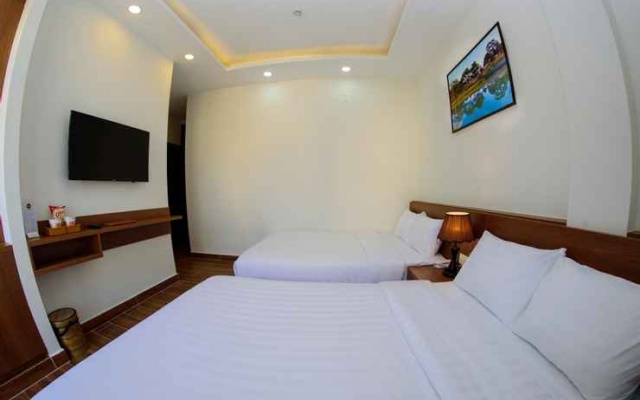 Khanh Minh Hotel – Guest Rooms – Da Lat