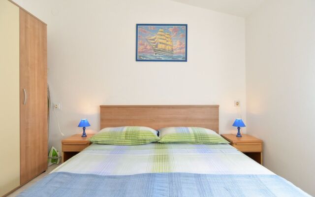 Apartments Tanja 100