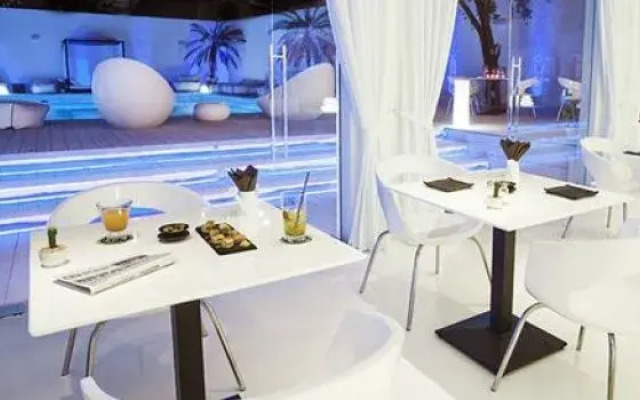 Ocean @ Livingstones Urban Boutique Resort
