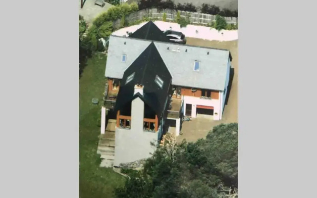 Tigh Stobban Apartment 1