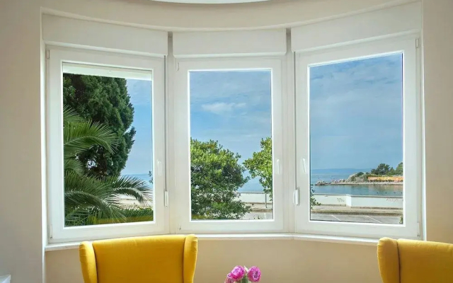 Sand Beach Apartments