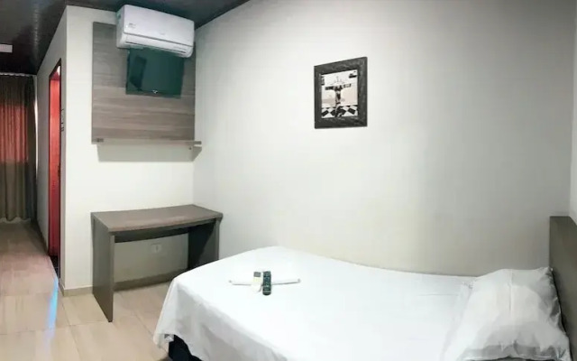 Hotel ROF